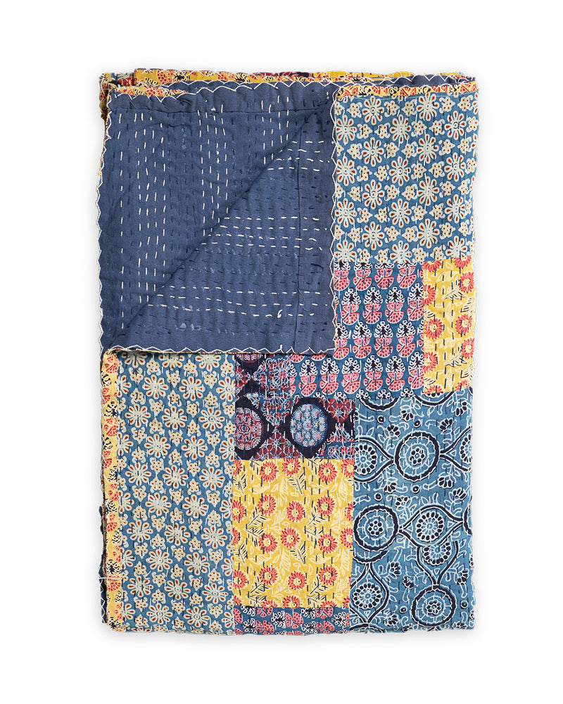 Mia bedcover/quilt are handwoven coverlet by Heritagebox india.